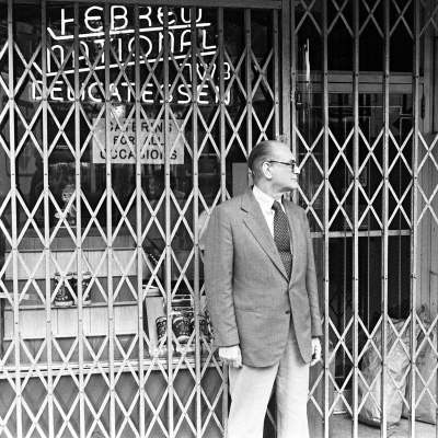 Hebrew National Deli